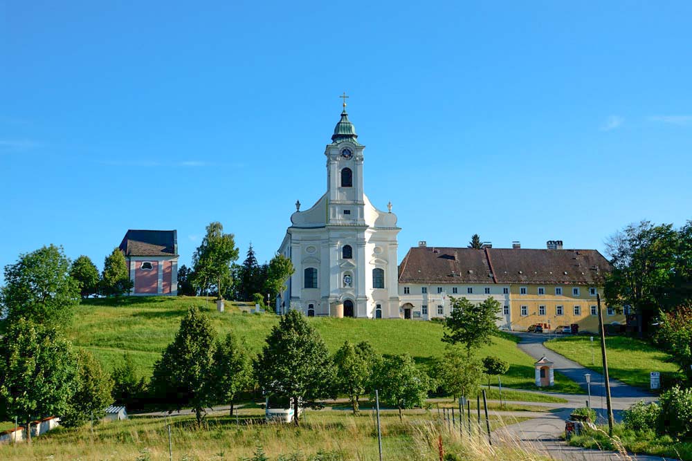 Kirche und Kloster Maria Langegg von außen