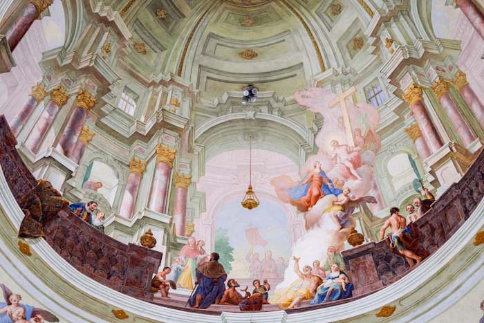 Deckenfresko Maria, Heil der Kranken